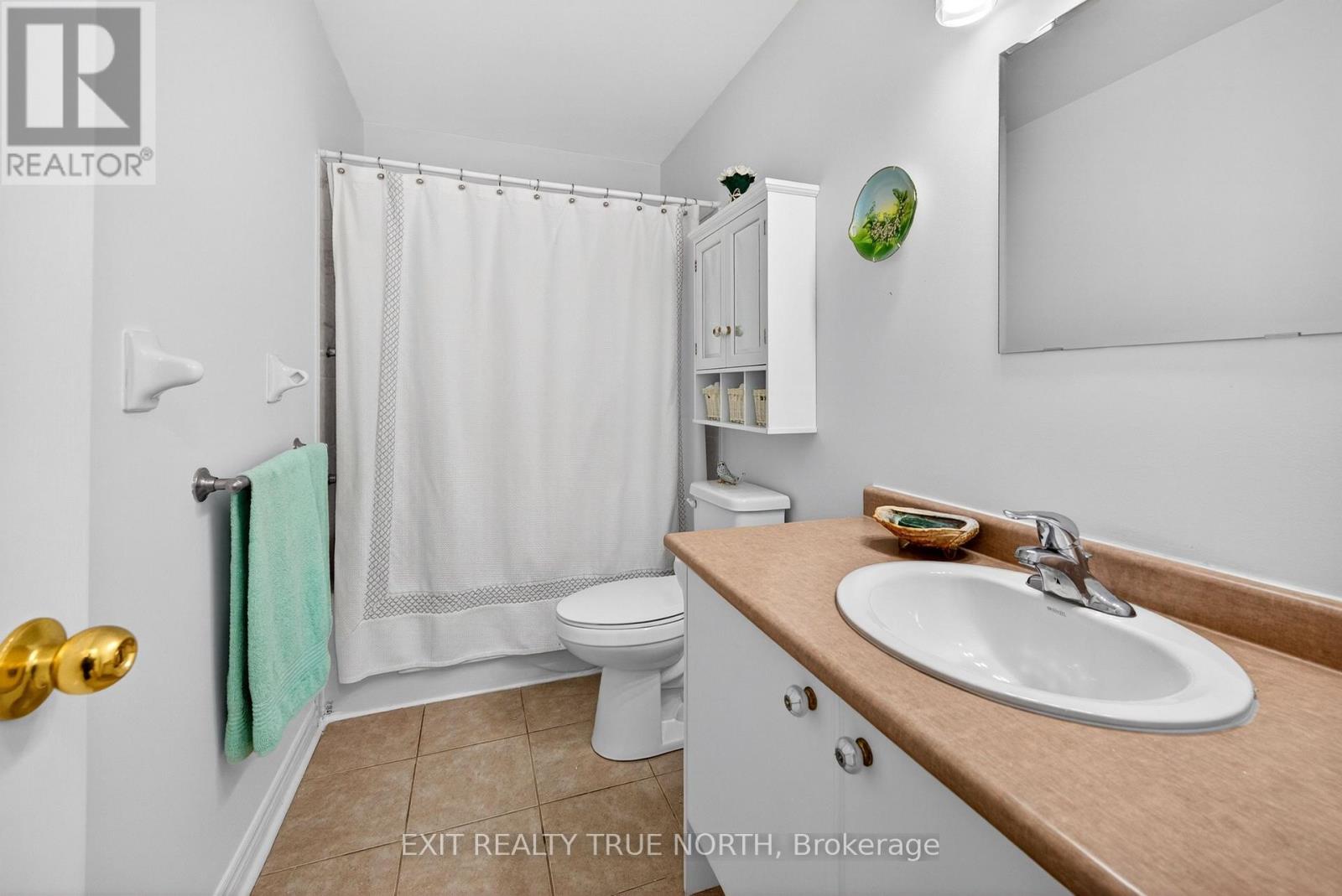 1021 WHITNEY CRESCENT - 7