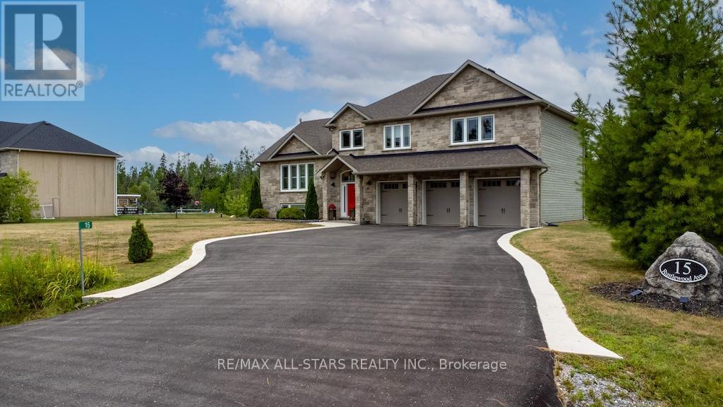 15 RUSTLEWOOD AVENUE — photo 3