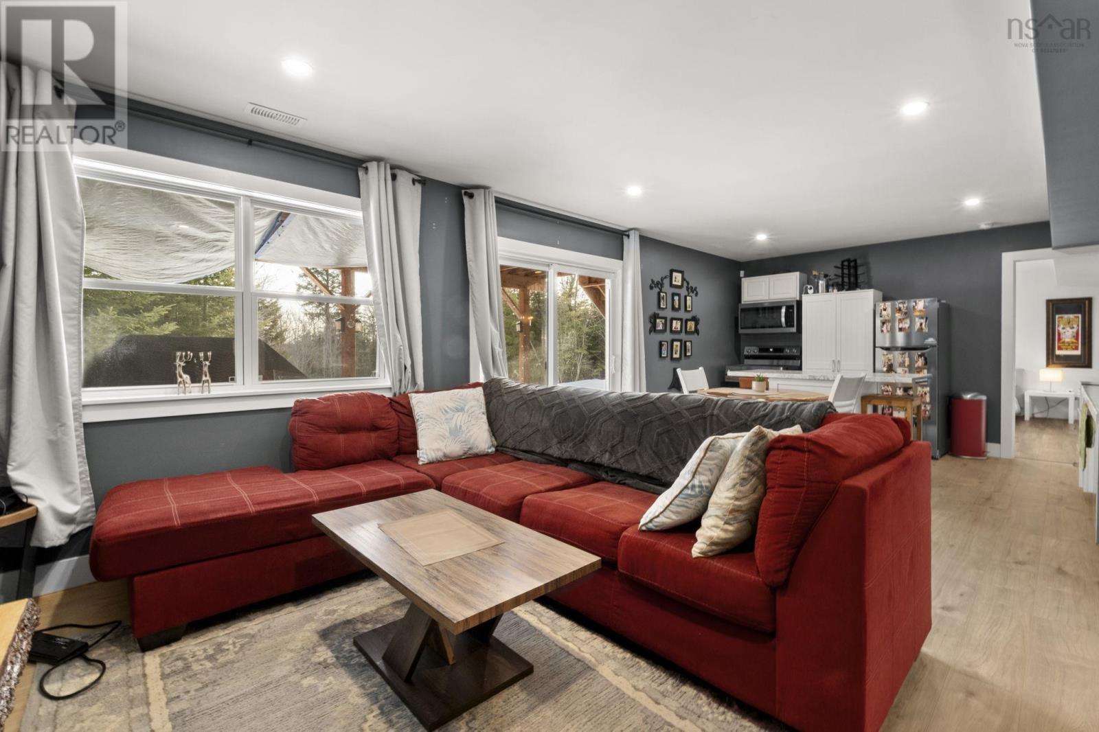 Property 39 of 50 of 456 Magenta Drive