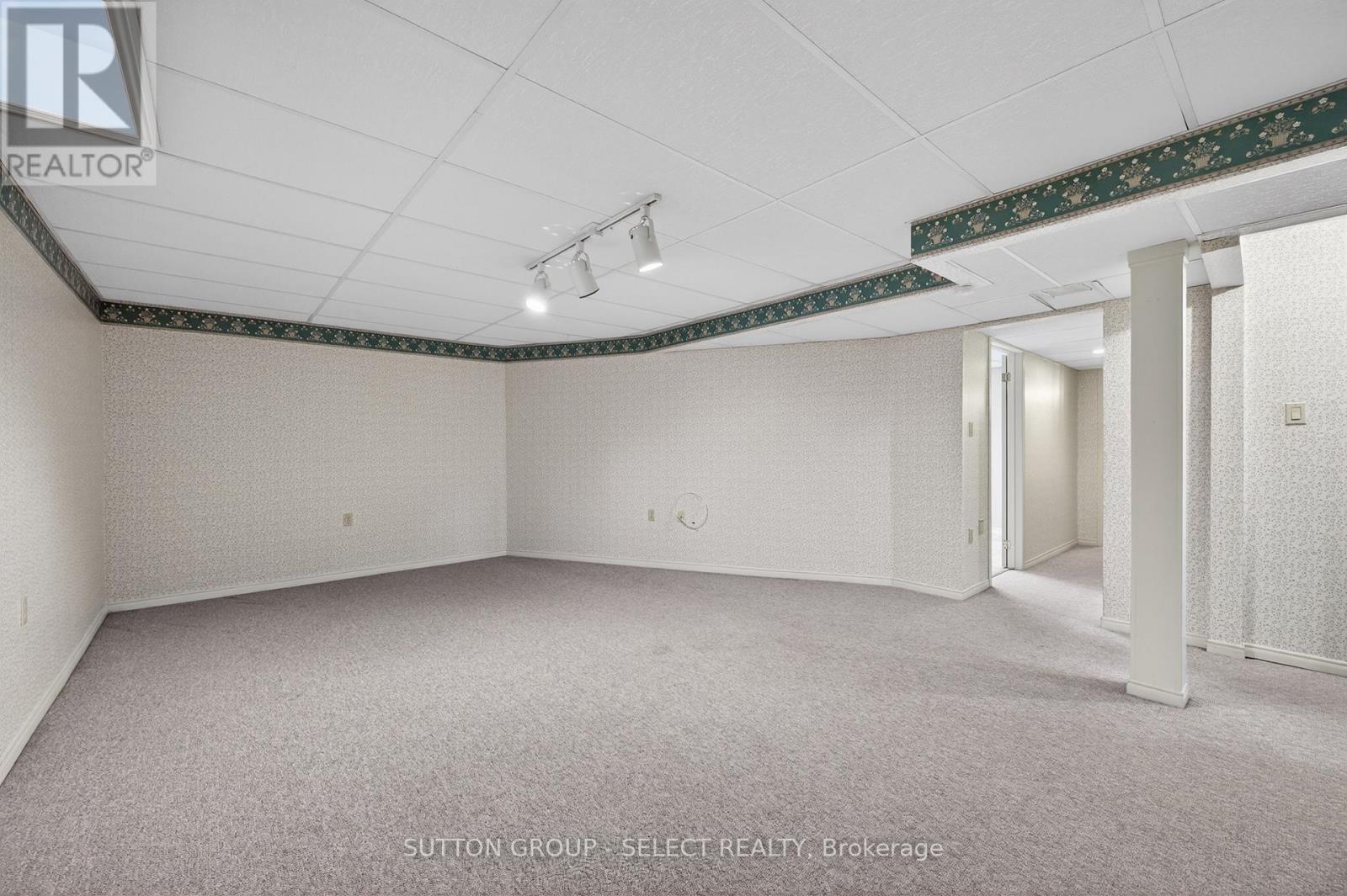 19 - 70 GLENROY ROAD — photo 25