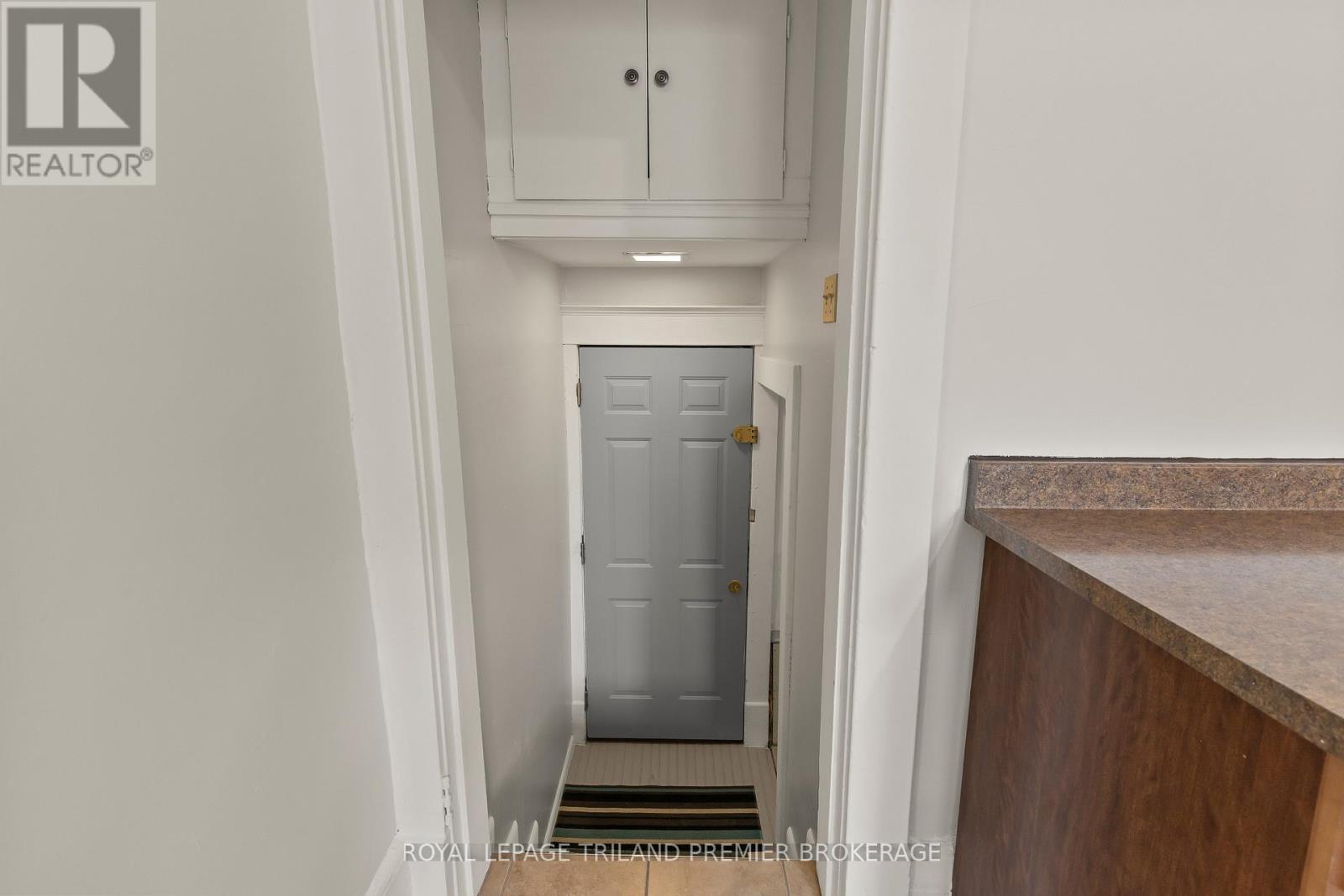 653 PRINCESS AVENUE - 31