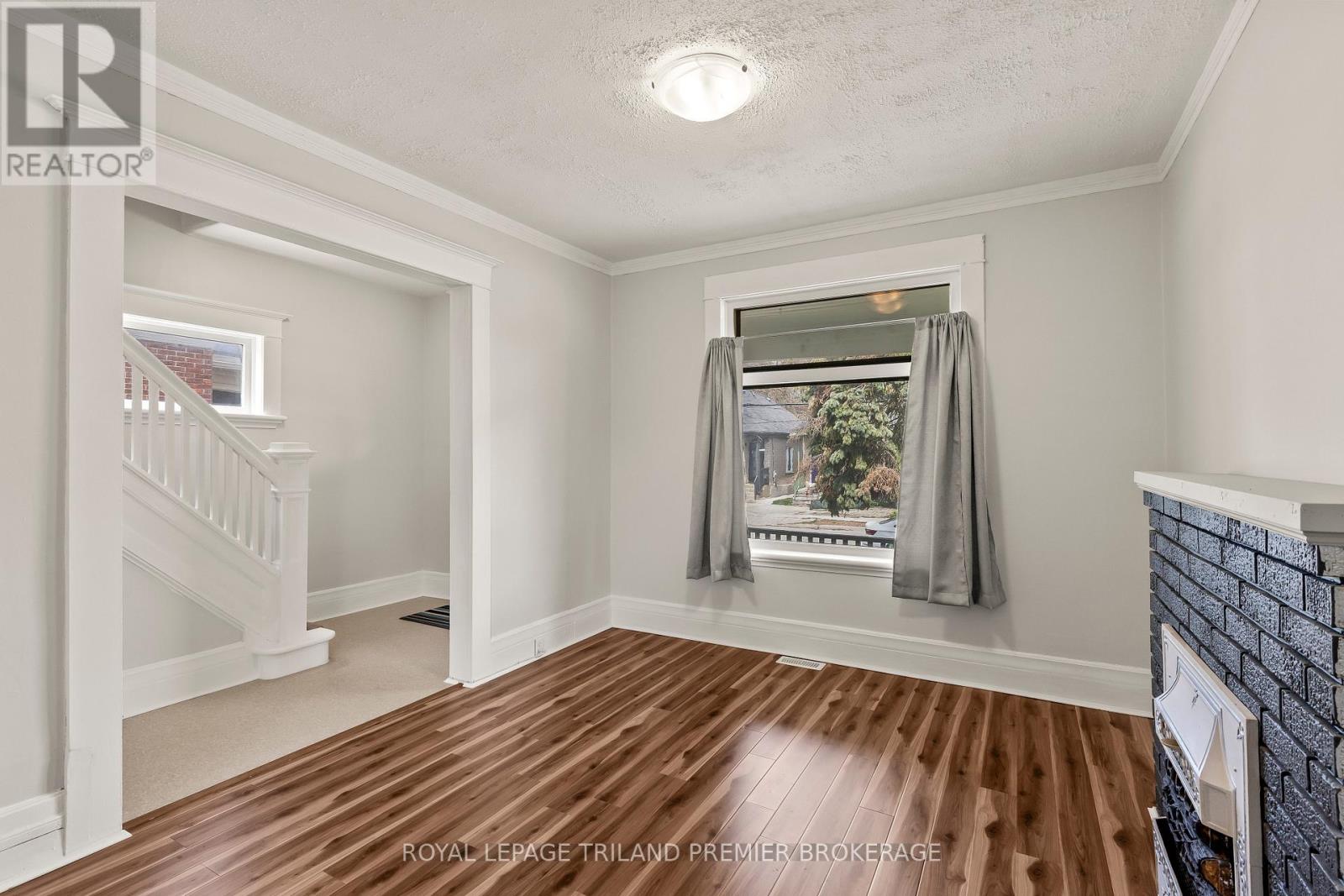 653 PRINCESS AVENUE - 6