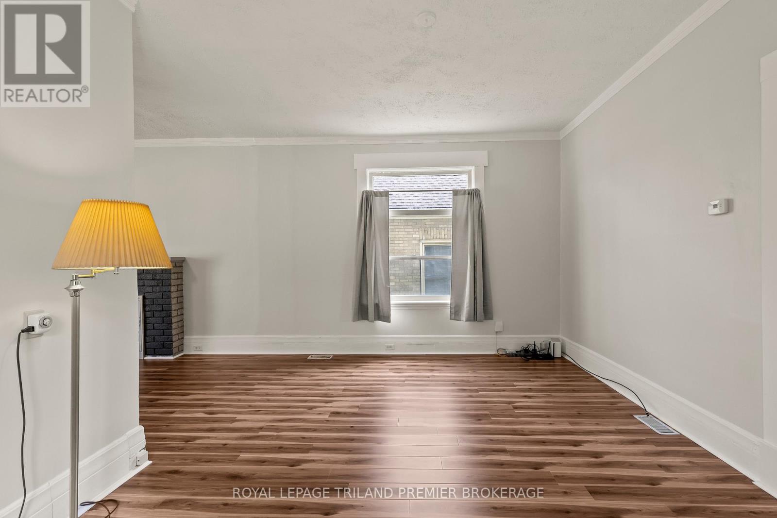 653 PRINCESS AVENUE - 9