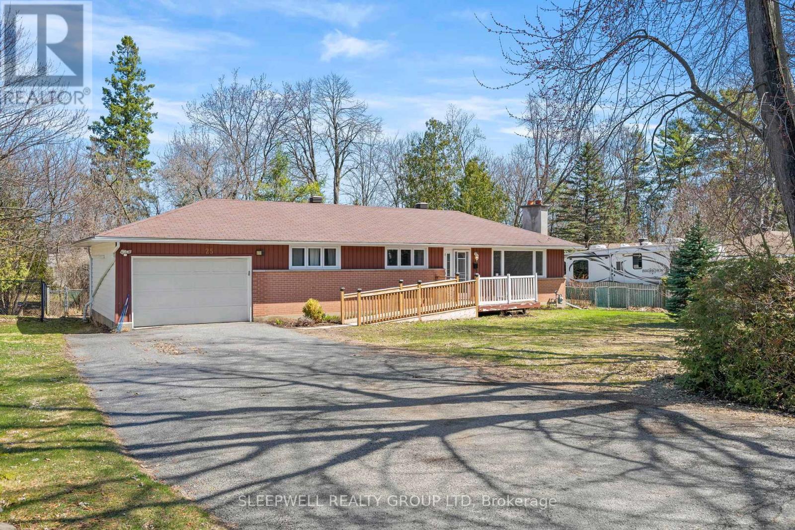 25 BASSWOOD AVENUE - 2