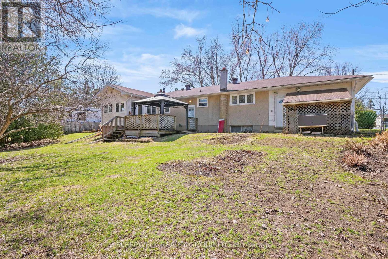 25 BASSWOOD AVENUE — photo 27