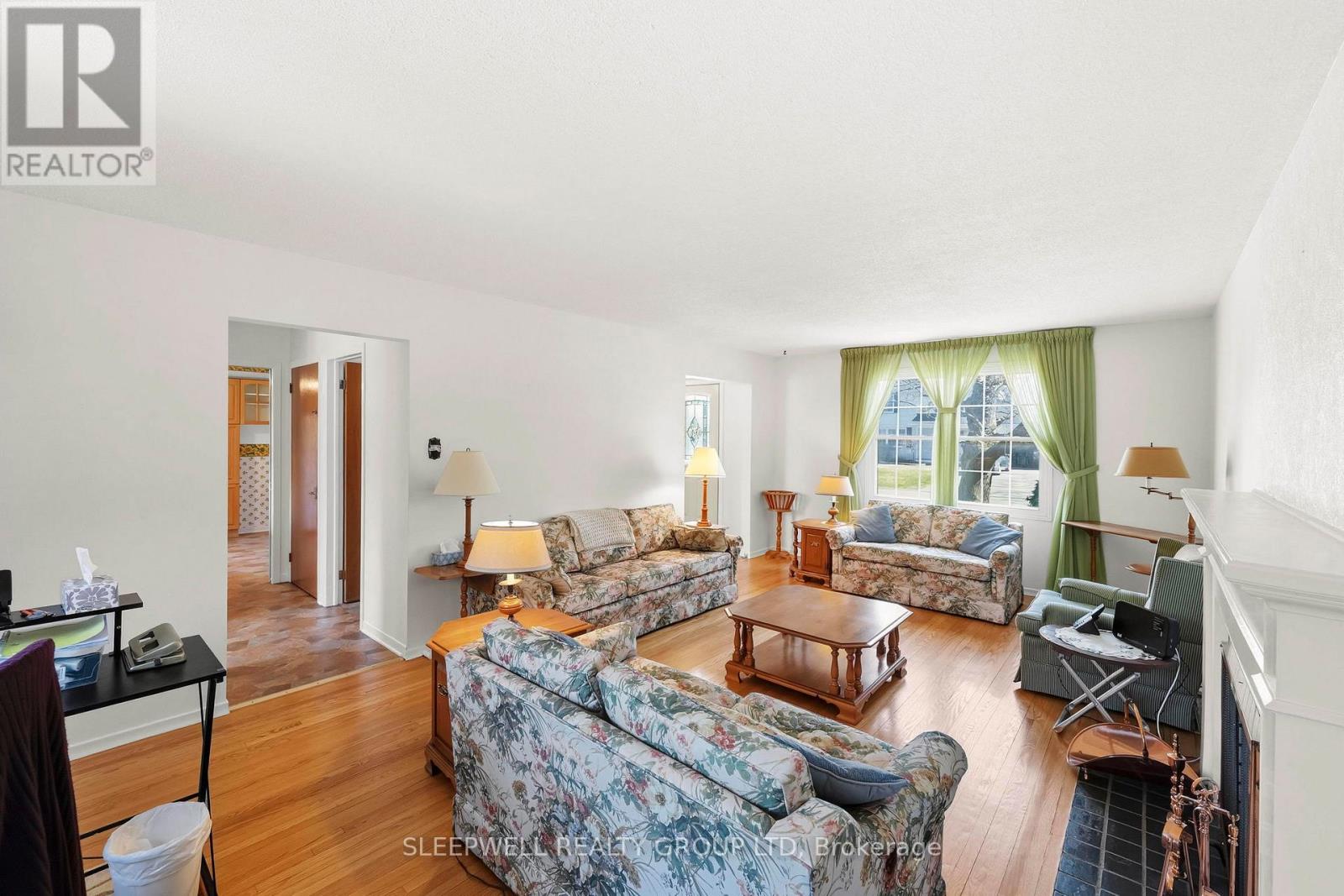 91 COUNTRY LANE W — photo 6