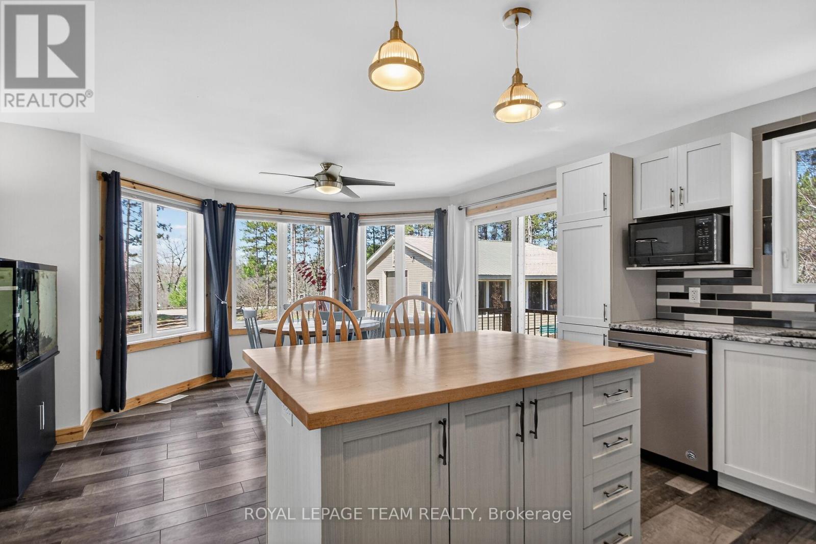130 STATION ROAD - 11