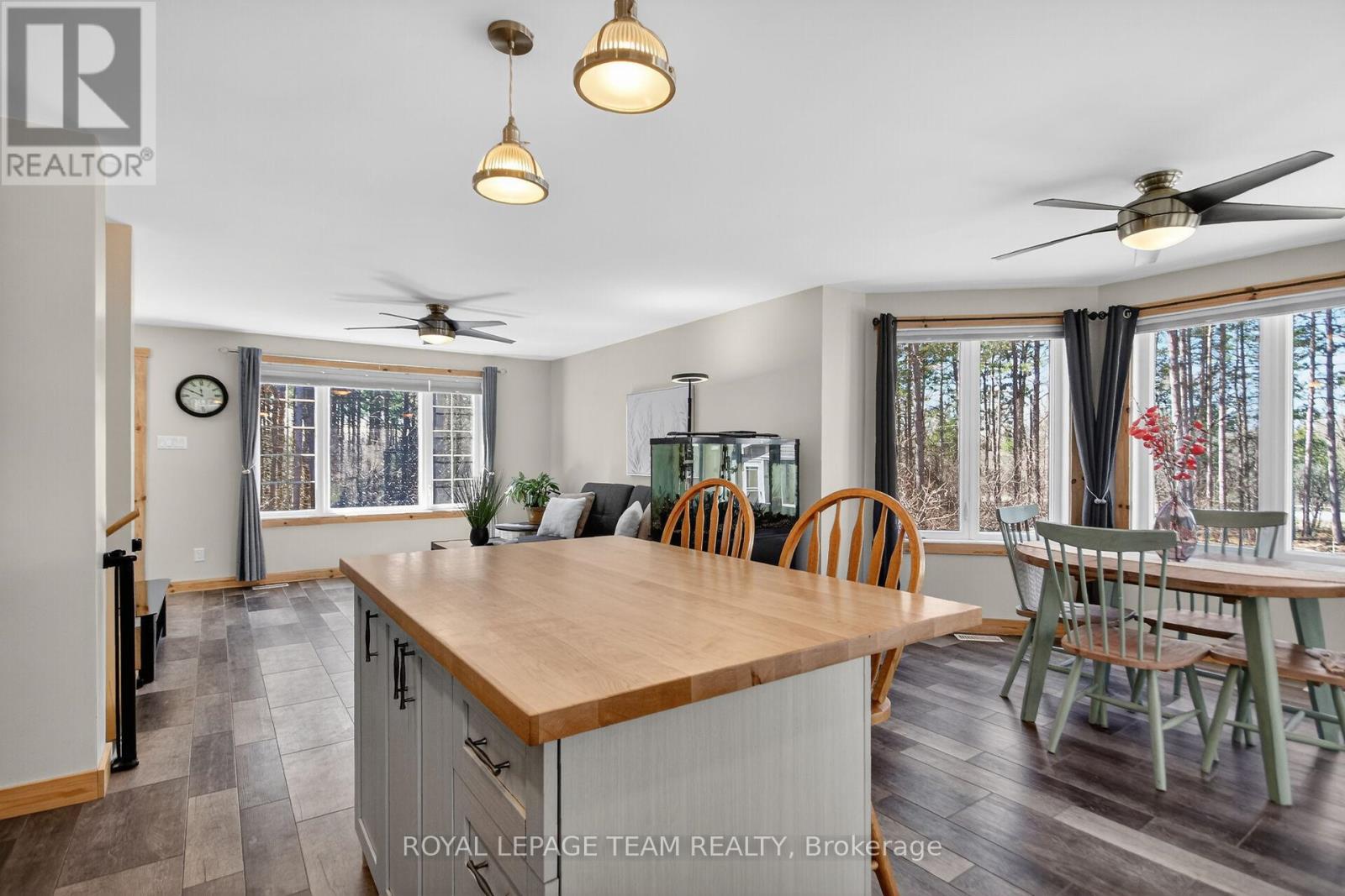 130 STATION ROAD - 12