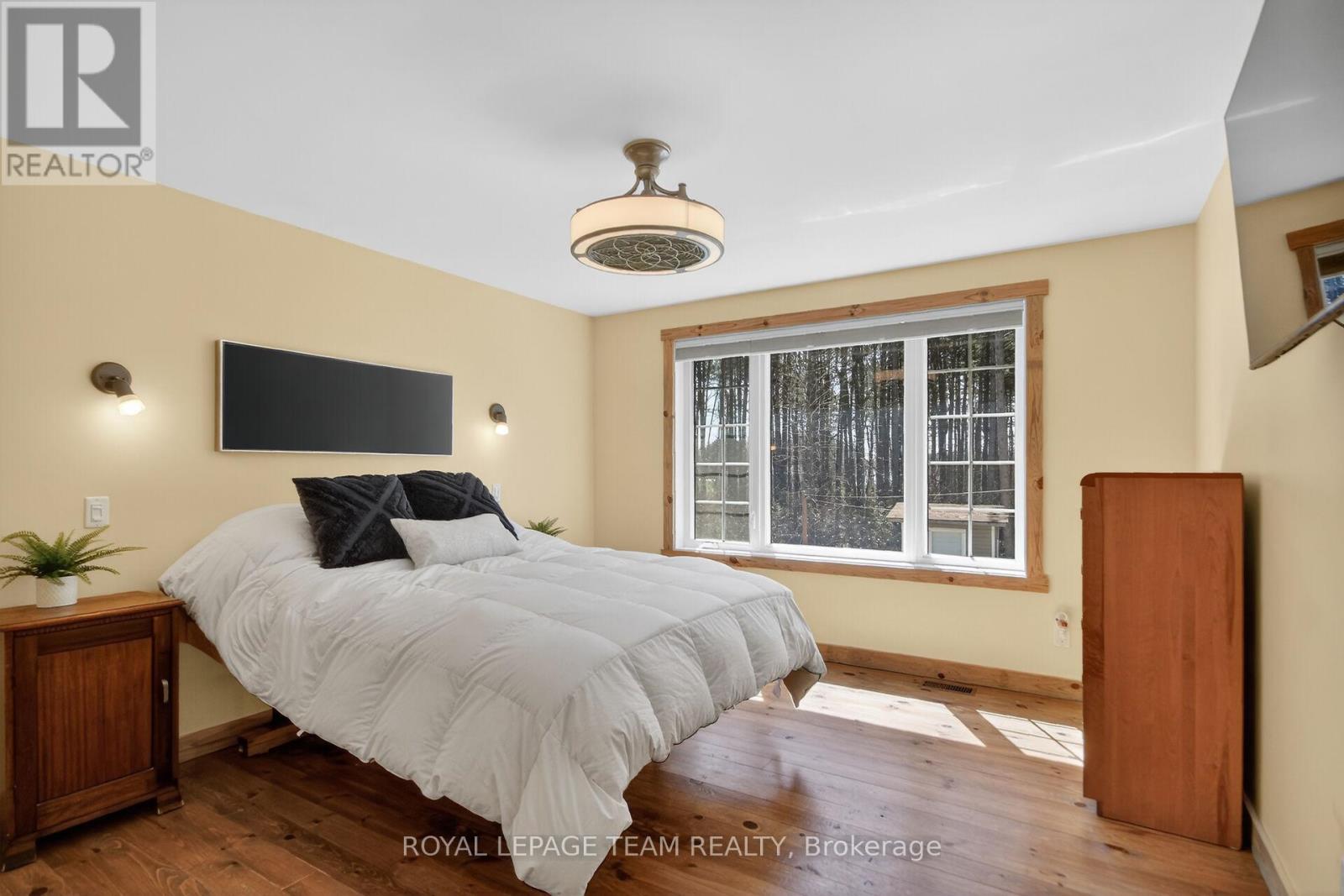 130 STATION ROAD - 15