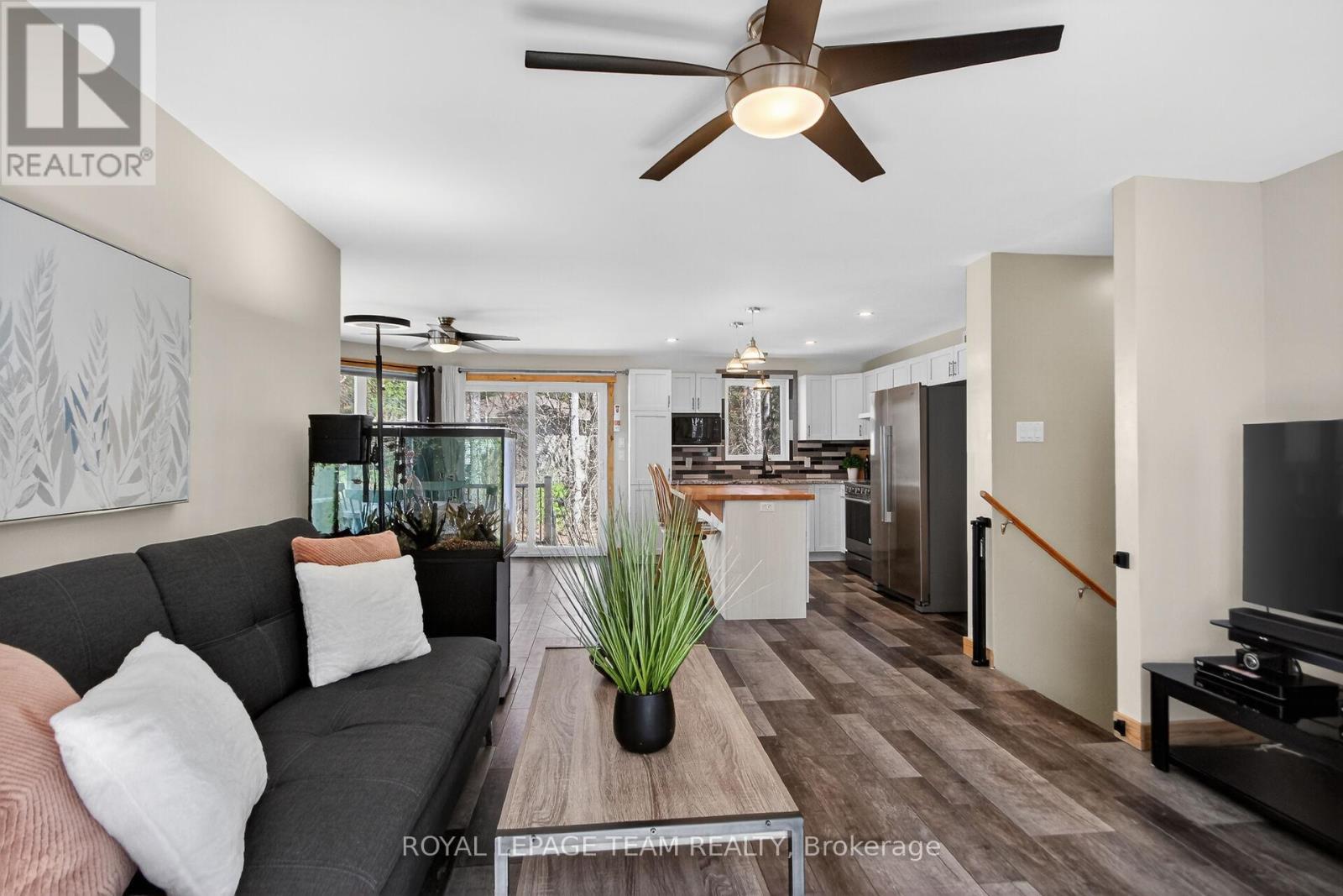 130 STATION ROAD - 7