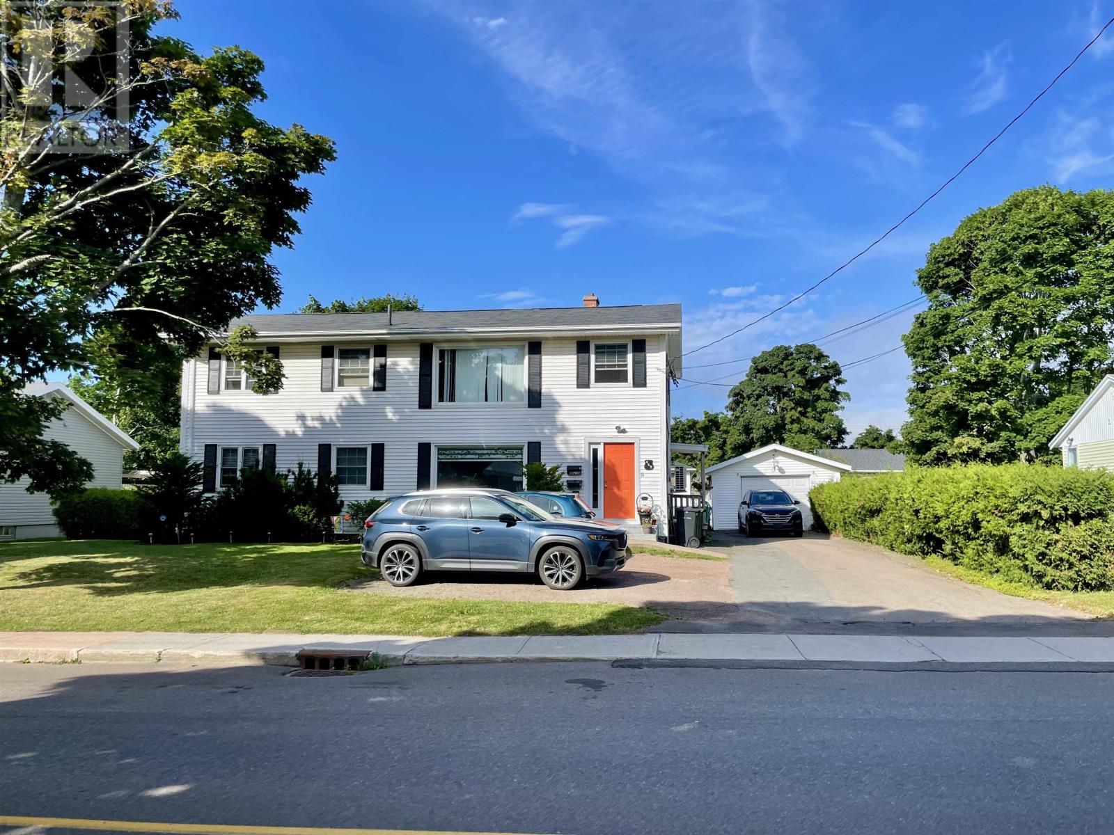 469 QUEEN Street - 20