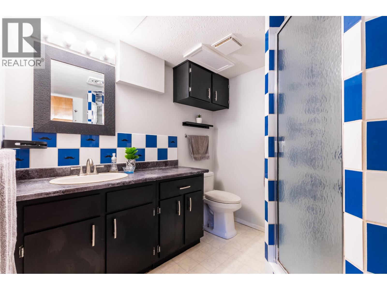 407 NEFF CRESCENT - 22