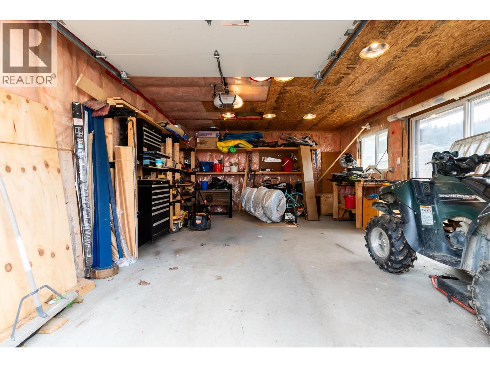 407 NEFF CRESCENT - 26