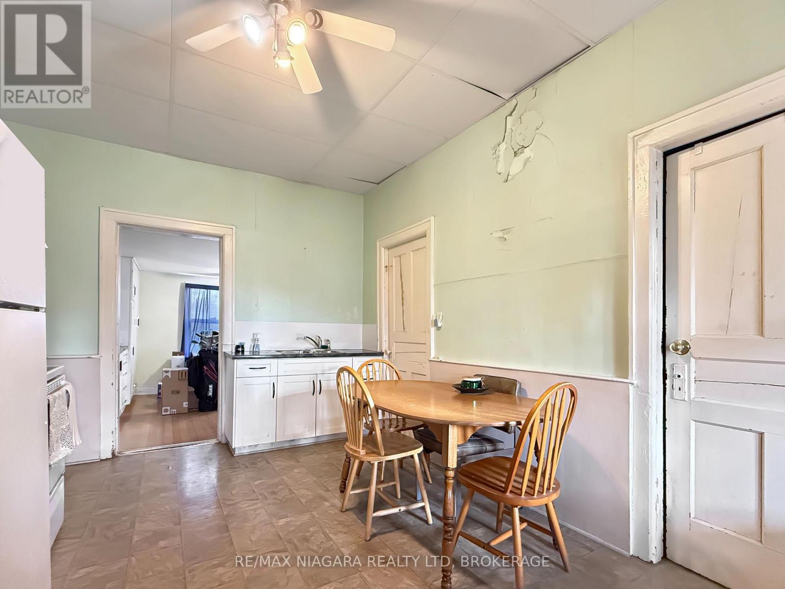 35 FORSYTHE STREET - 4