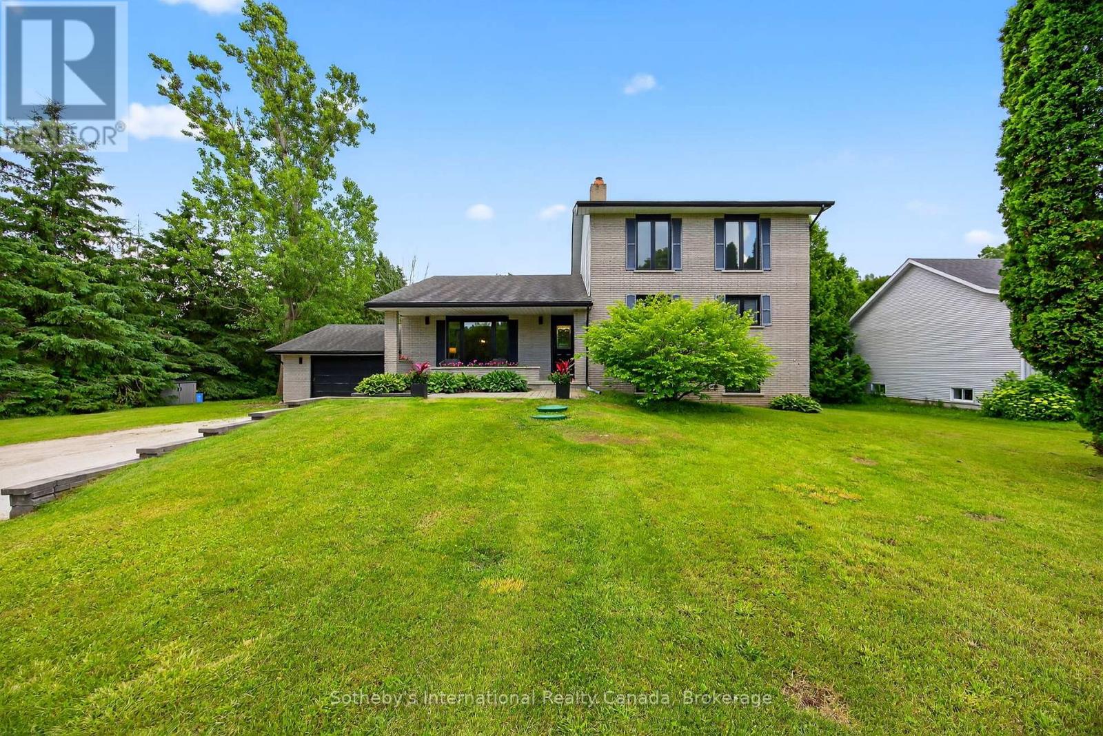 79 CAROLINE STREET W - Image 3