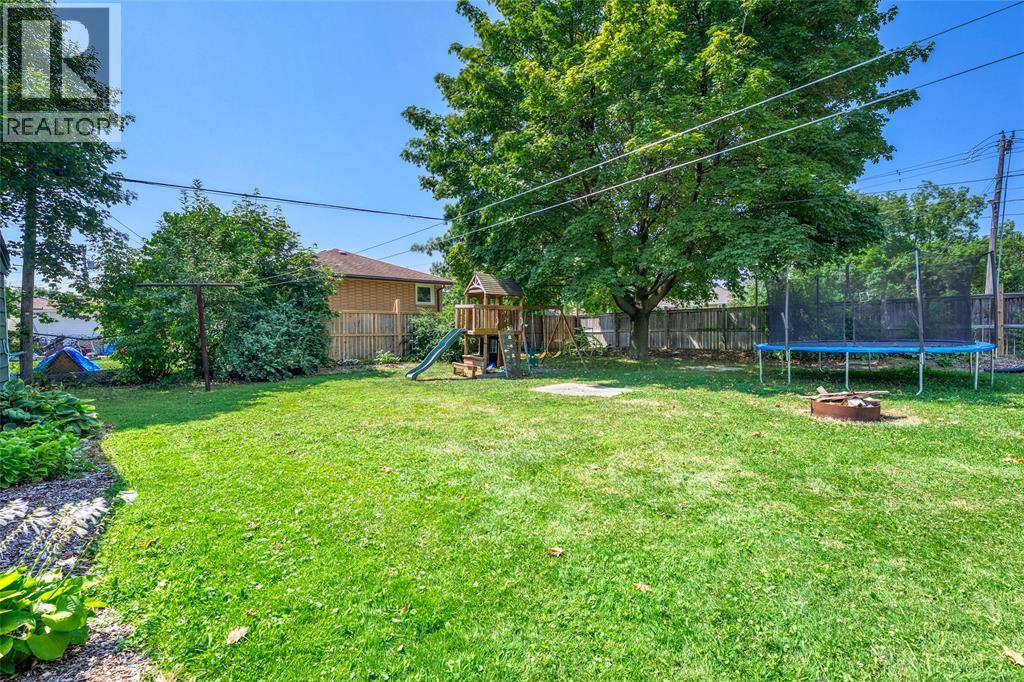 703 Wellington STREET, Sarnia, Ontario, N7T1J3 — Photo 12