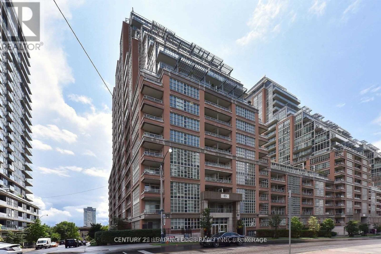 423 - 65 EAST LIBERTY STREET