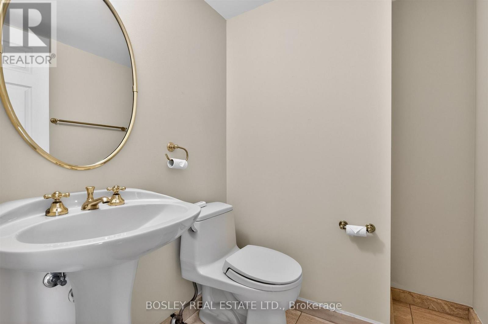 #2207 175 CUMBERLAND STREET - 11