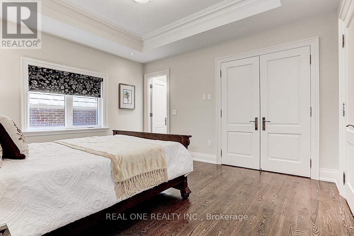 297 CHURCHILL AVENUE — photo 35