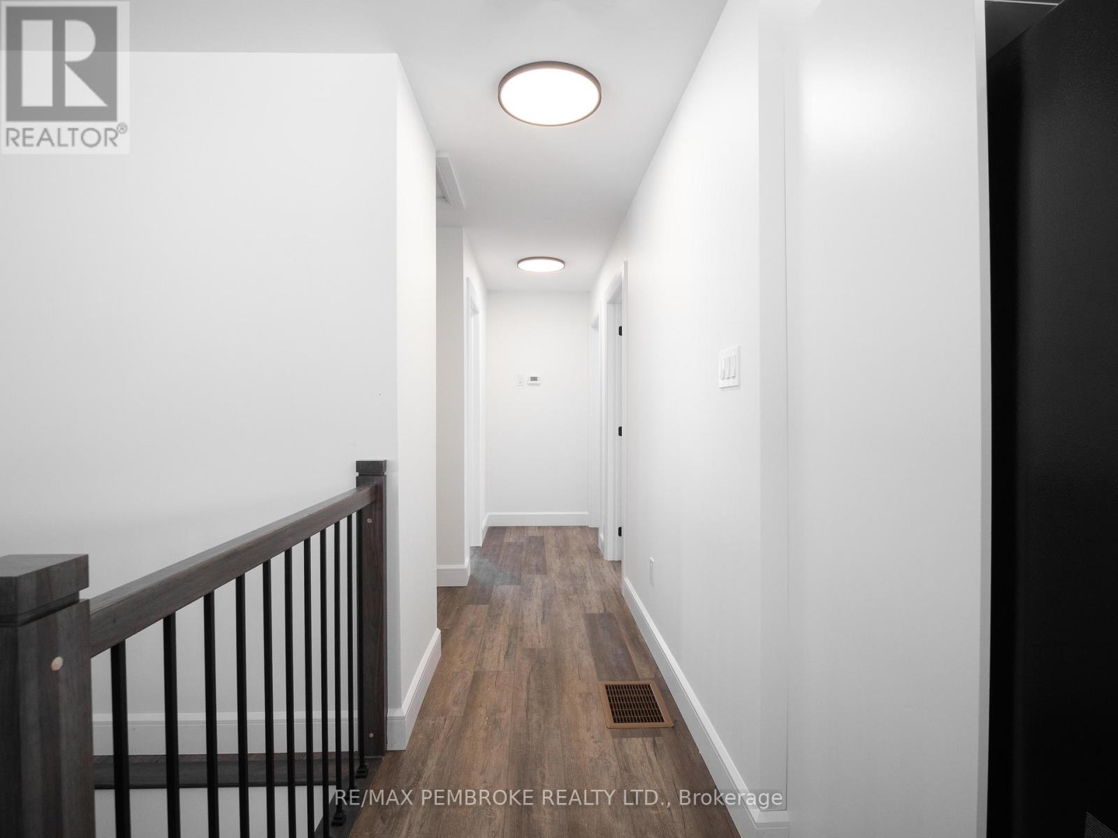 62 EDDY CRESCENT — photo 10