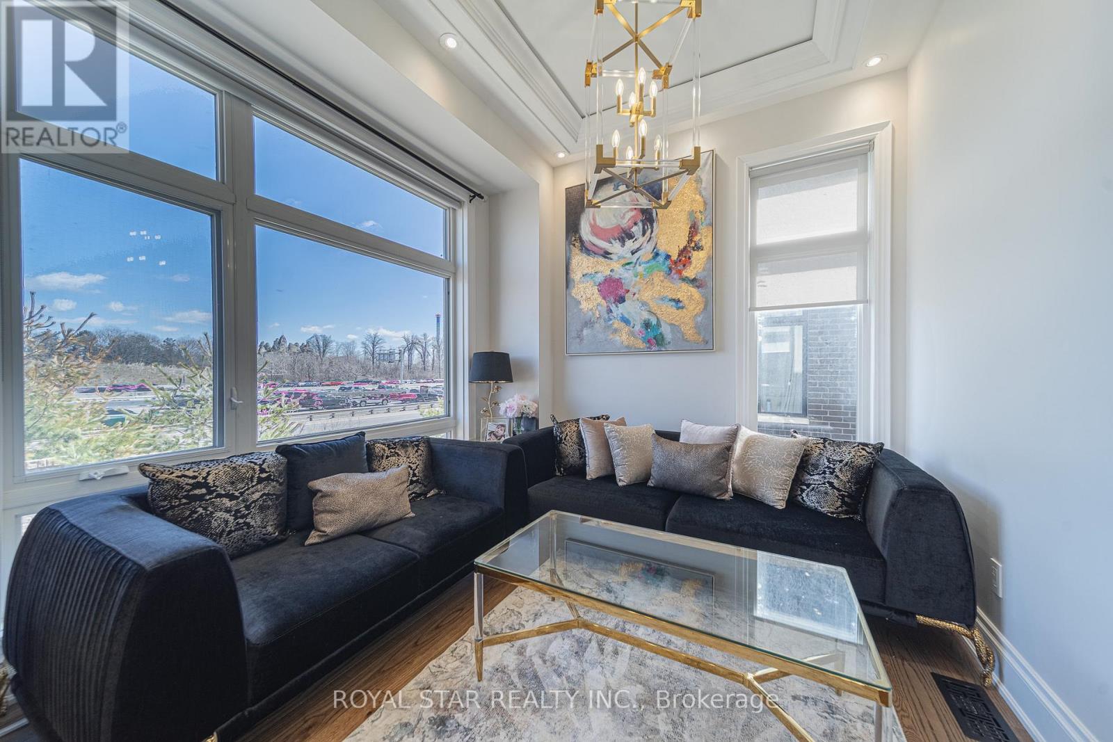 143 CARPACCIO AVENUE — photo 12