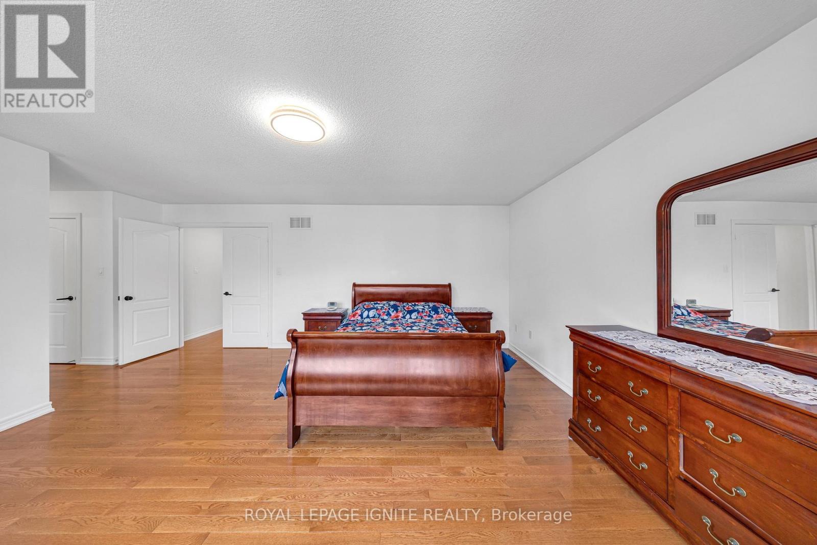 59 BOSWELL ROAD - 27