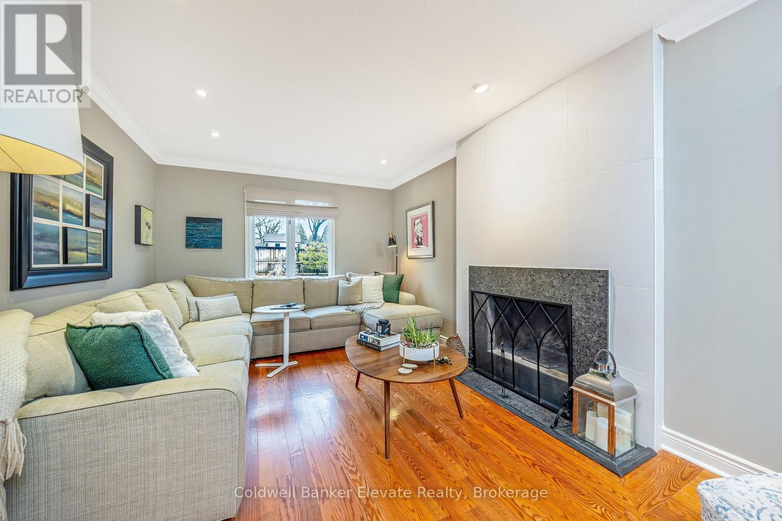 1531 POLESDEN DRIVE - 17