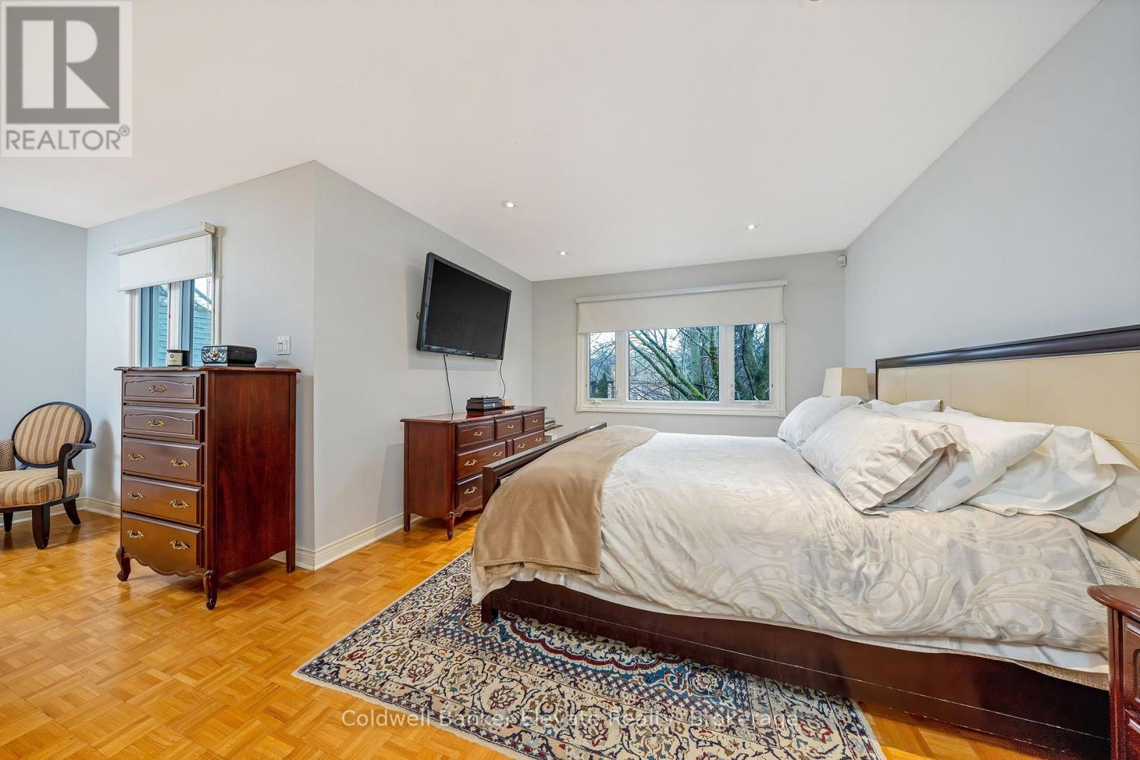 1531 POLESDEN DRIVE - 23