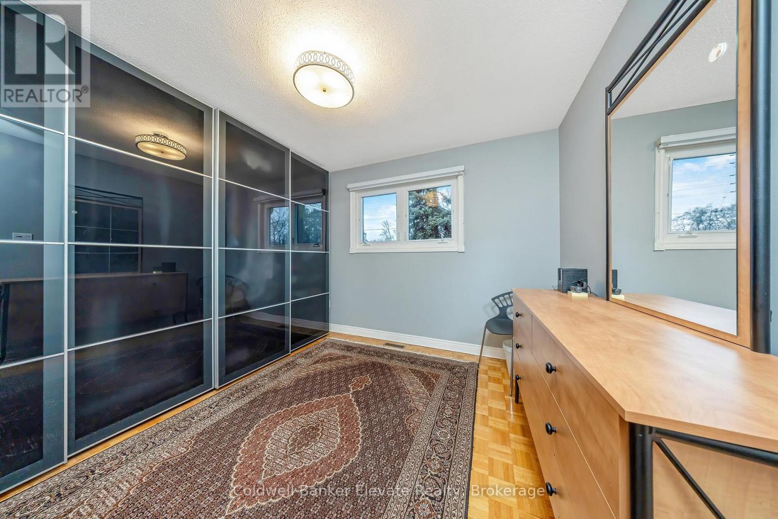 1531 POLESDEN DRIVE - 27