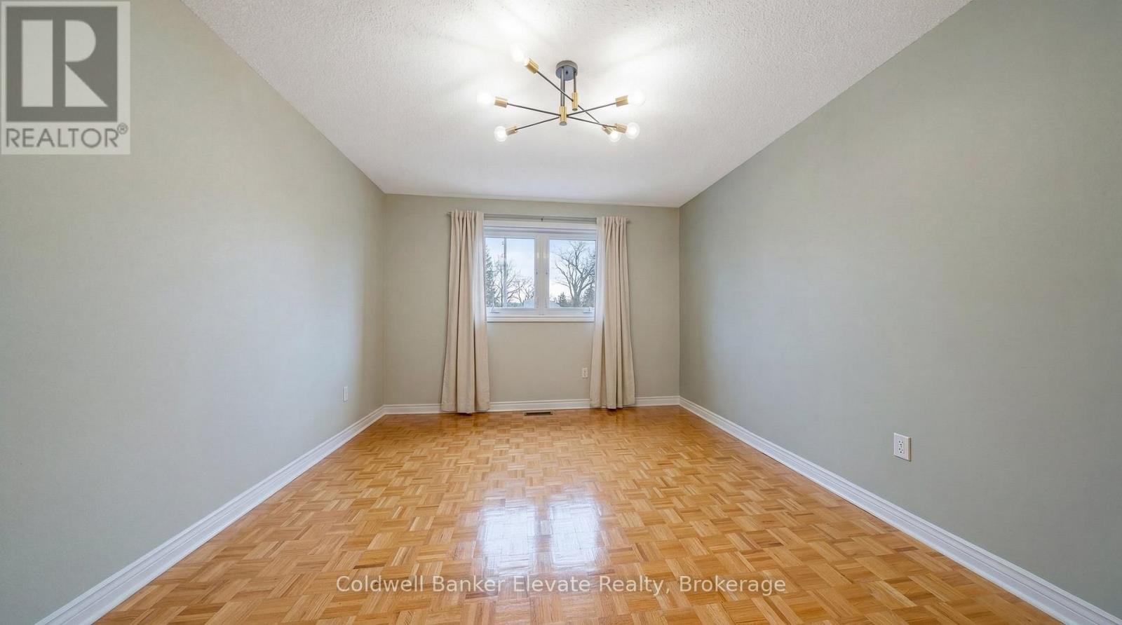 1531 POLESDEN DRIVE - 28