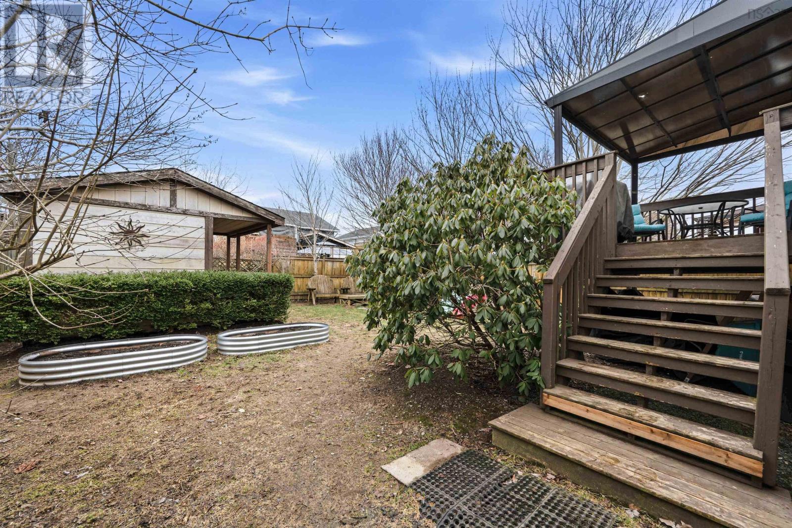 Property 18 of 21 of 44 Vicky Crescent