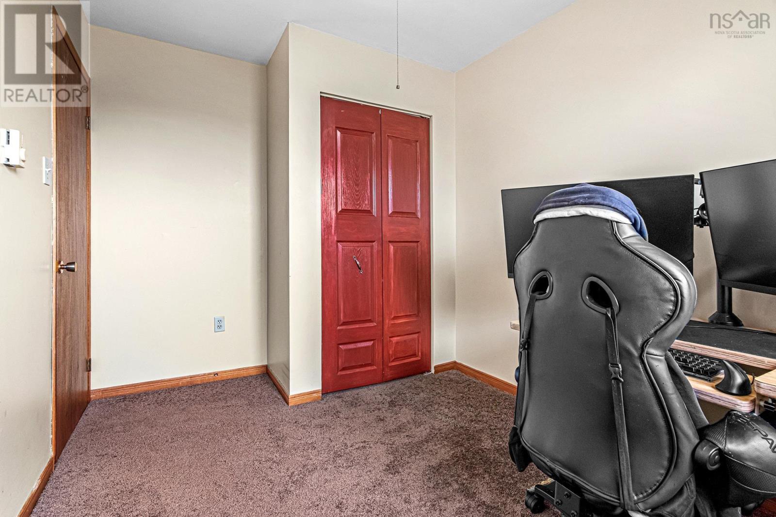 Property 18 of 34 of 56 Merrimac Drive