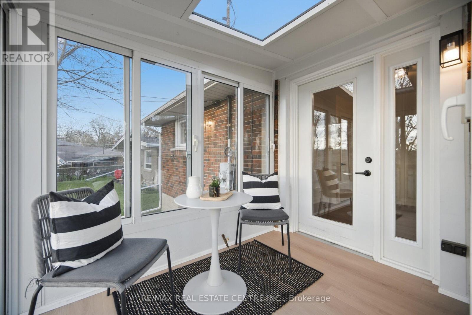 30 HIGHMAN AVENUE — photo 28