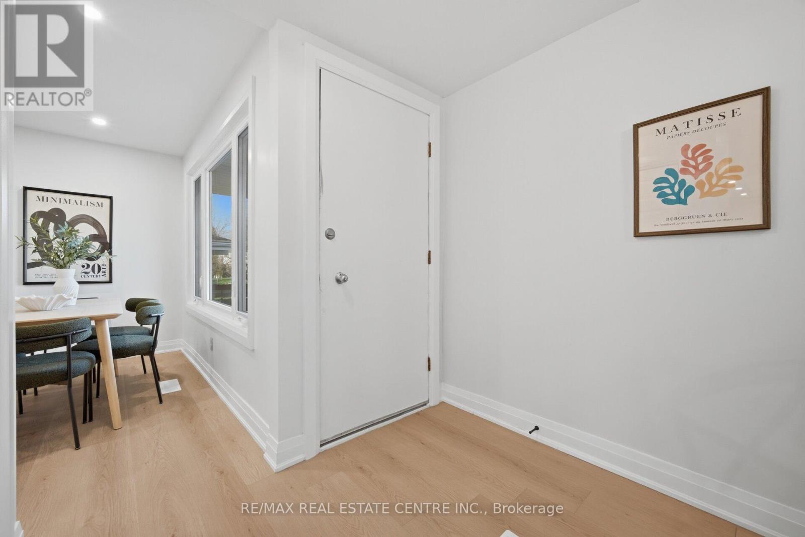 30 HIGHMAN AVENUE — photo 7