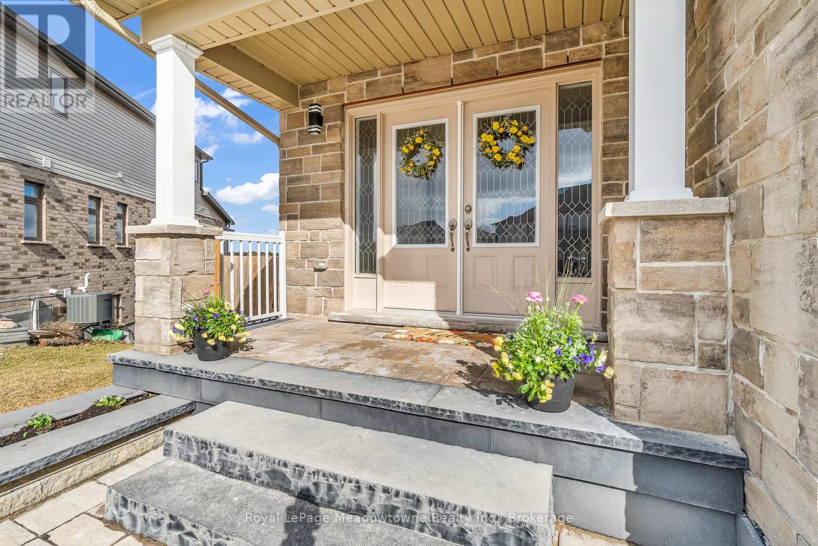 75 NORMA CRESCENT - Image 2