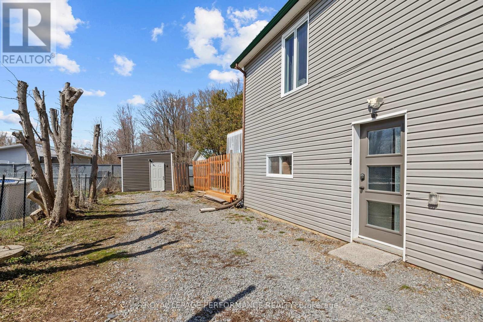 861 LOUIS ERNEST ROAD — photo 11
