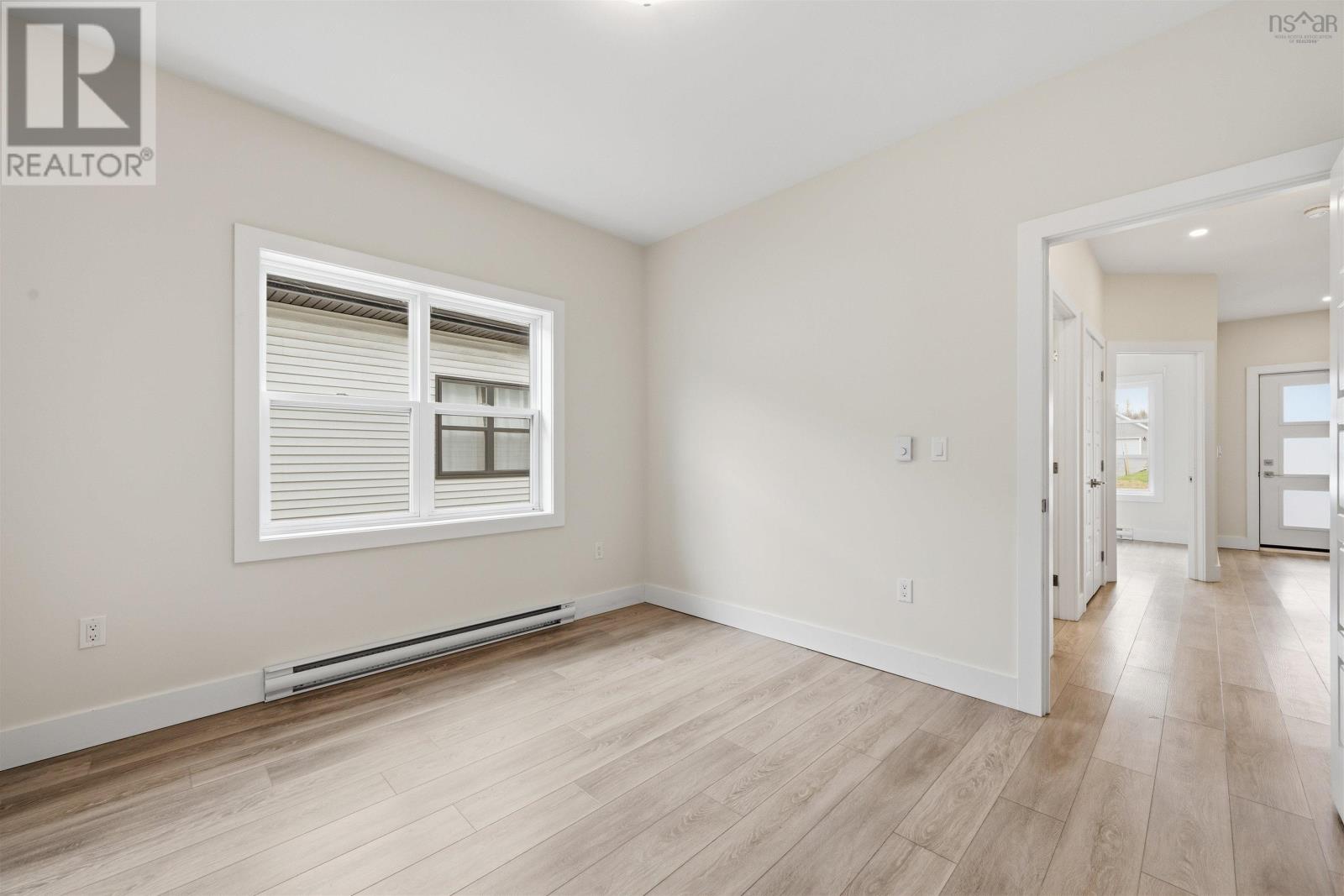 Property 25 of 32 of 72 Tyler Street