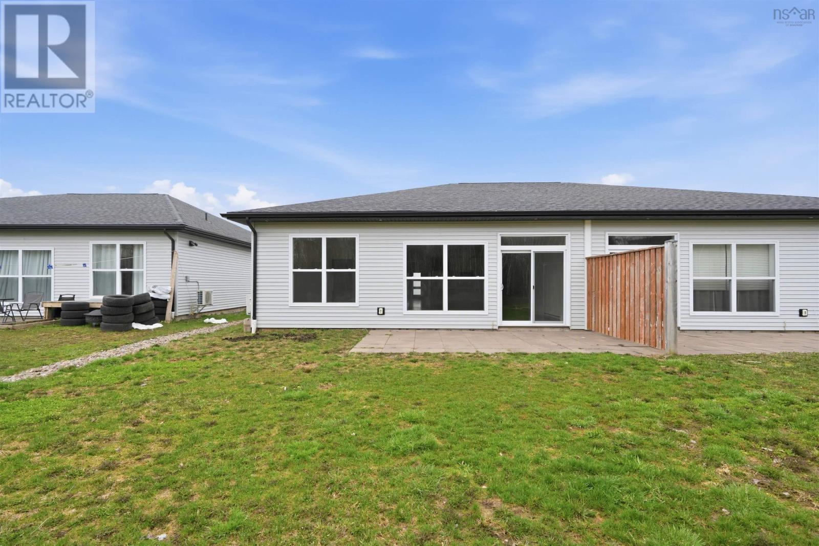 Property 29 of 32 of 72 Tyler Street