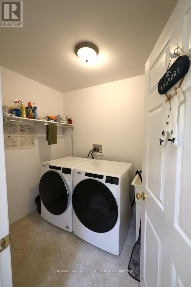 Main Floor Laundry Room, Common Area