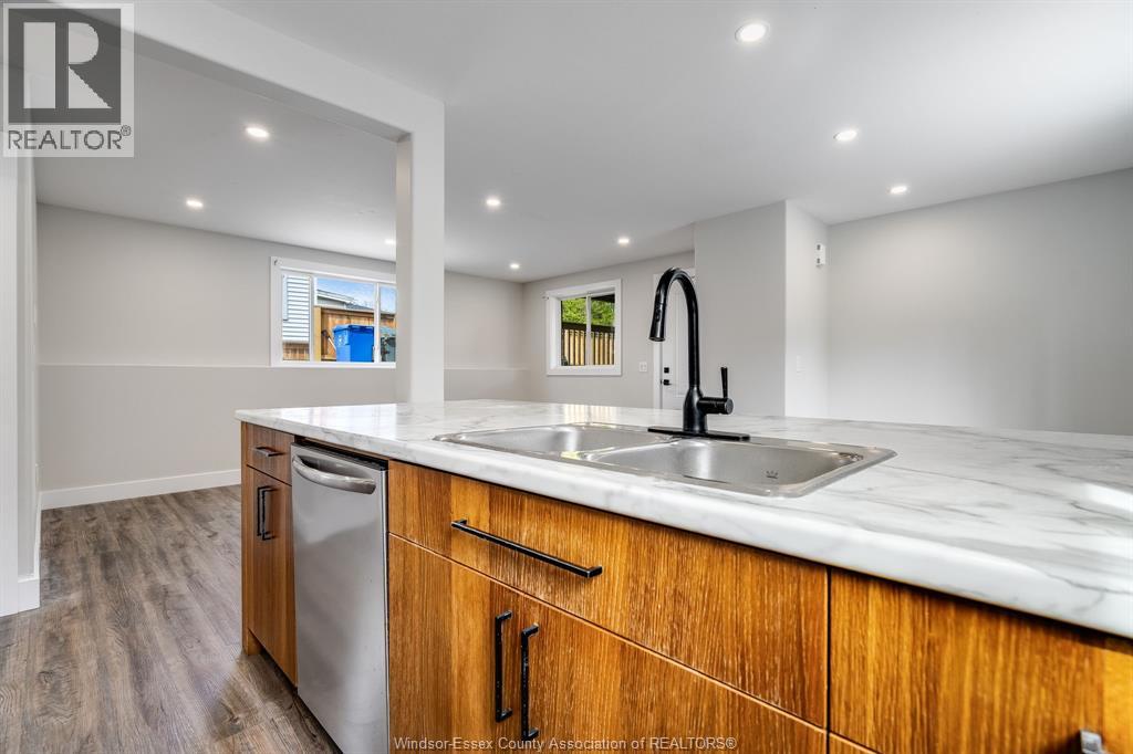 36 Victoria AVENUE South, Leamington, Ontario, N8H2W6 — Photo 8