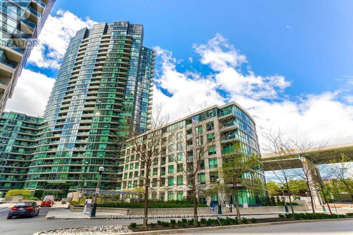 736 - 231 FORT YORK BOULEVARD