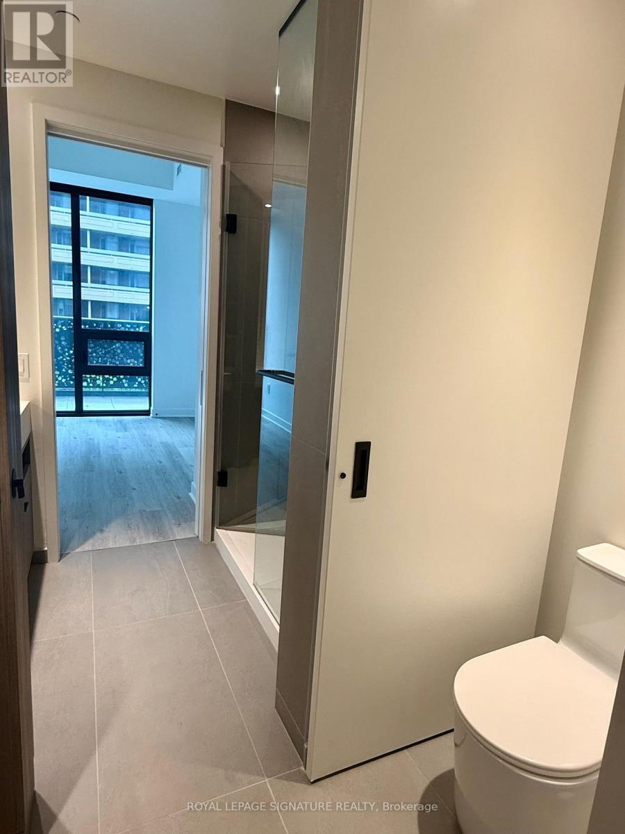 #1001 55 CHARLES STREET E - 21