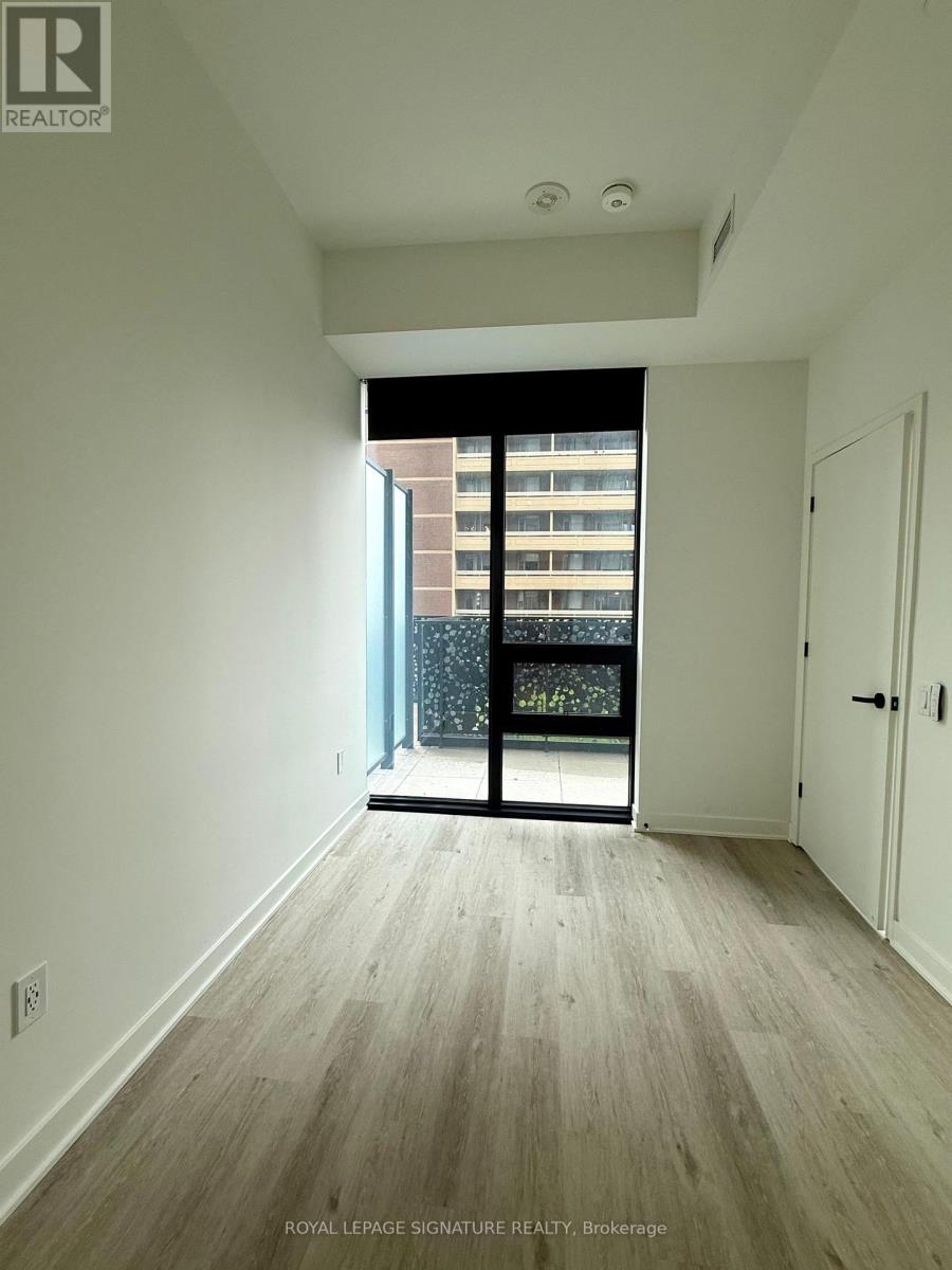 #1001 55 CHARLES STREET E - 25