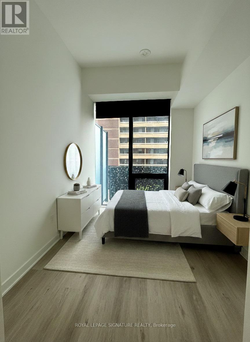 #1001 55 CHARLES STREET E - 26