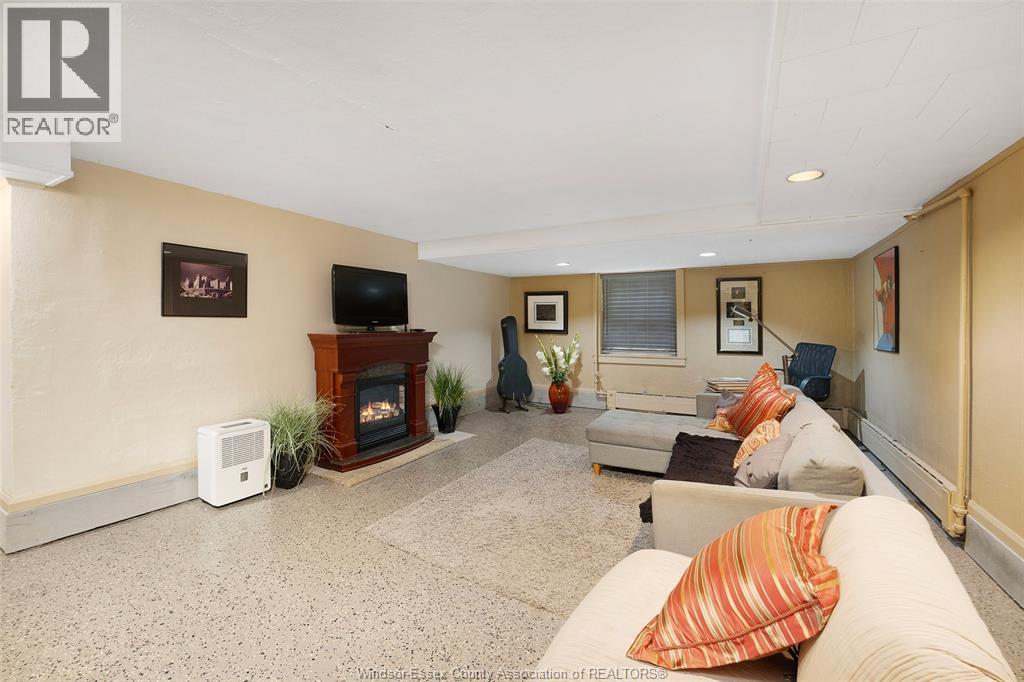 7505 Riverside DRIVE East — photo 31