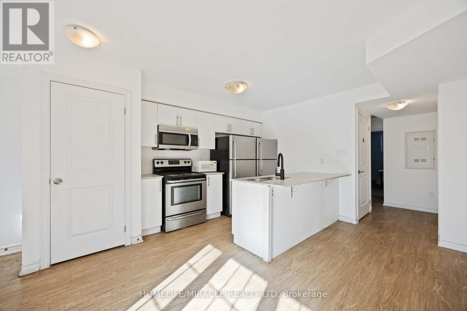 #11 244 PENETANGUISHENE ROAD - 10