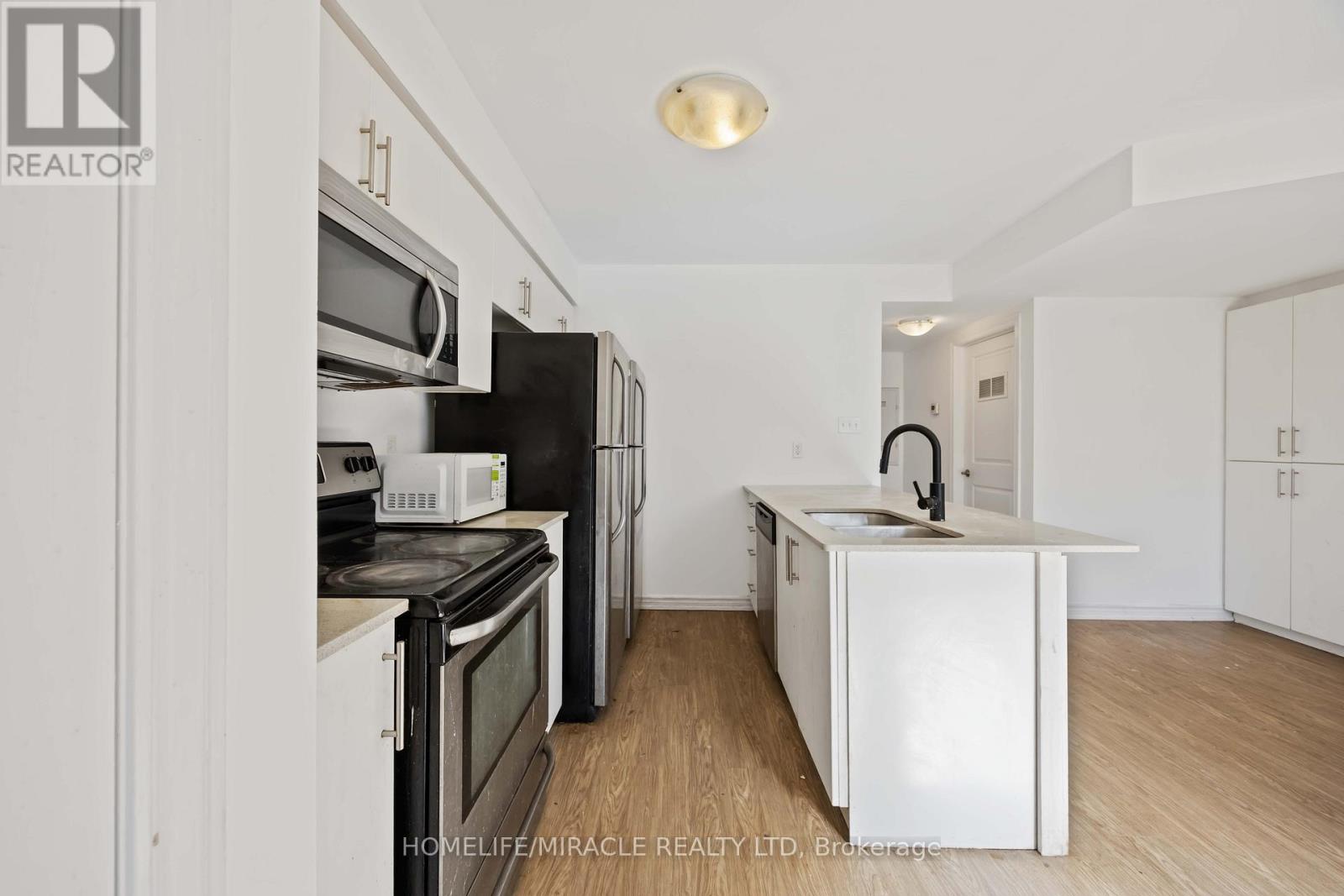 #11 244 PENETANGUISHENE ROAD - 12