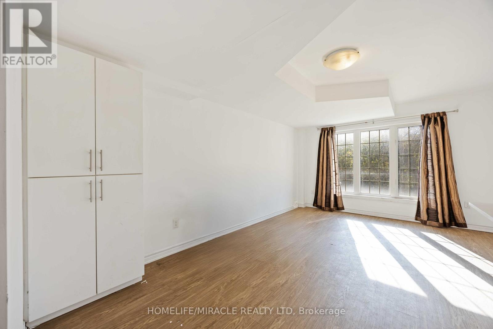 #11 244 PENETANGUISHENE ROAD - 5