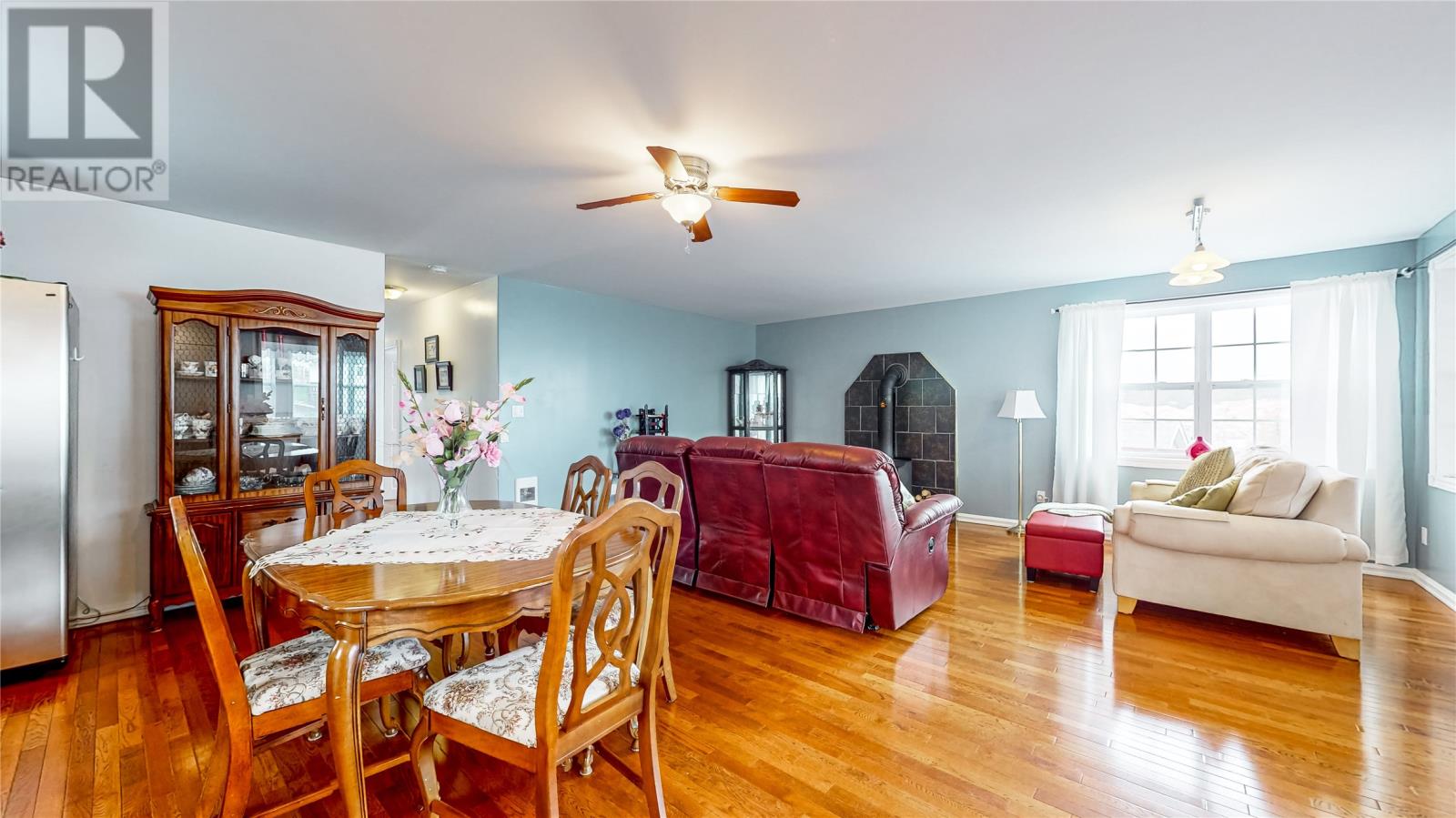 335 Main Road - 12