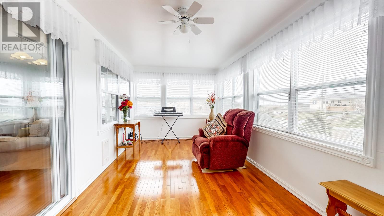 335 Main Road - 14
